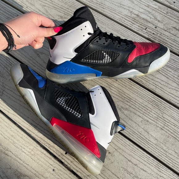 Jordan Mars 270 Top 3 - Picture 2 of 6